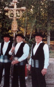 Pleyber-Christ la crois de procession