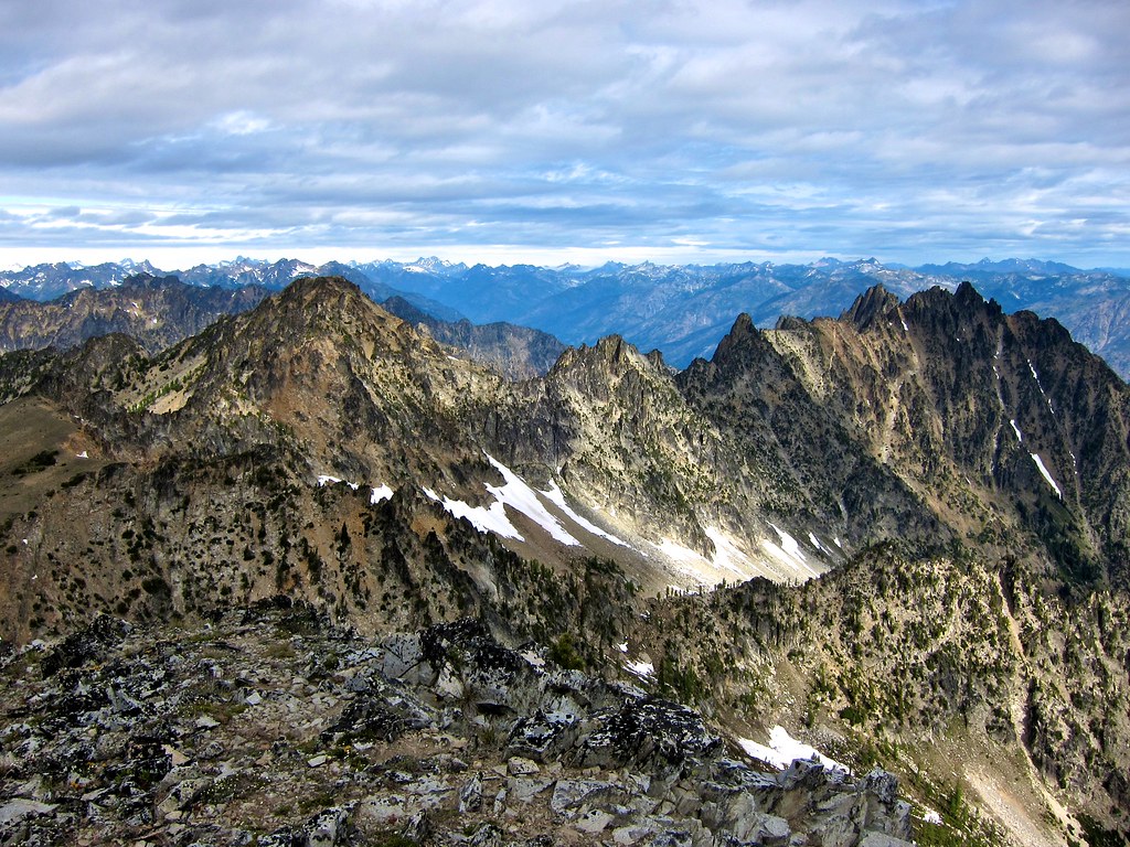 skookum puss mountain